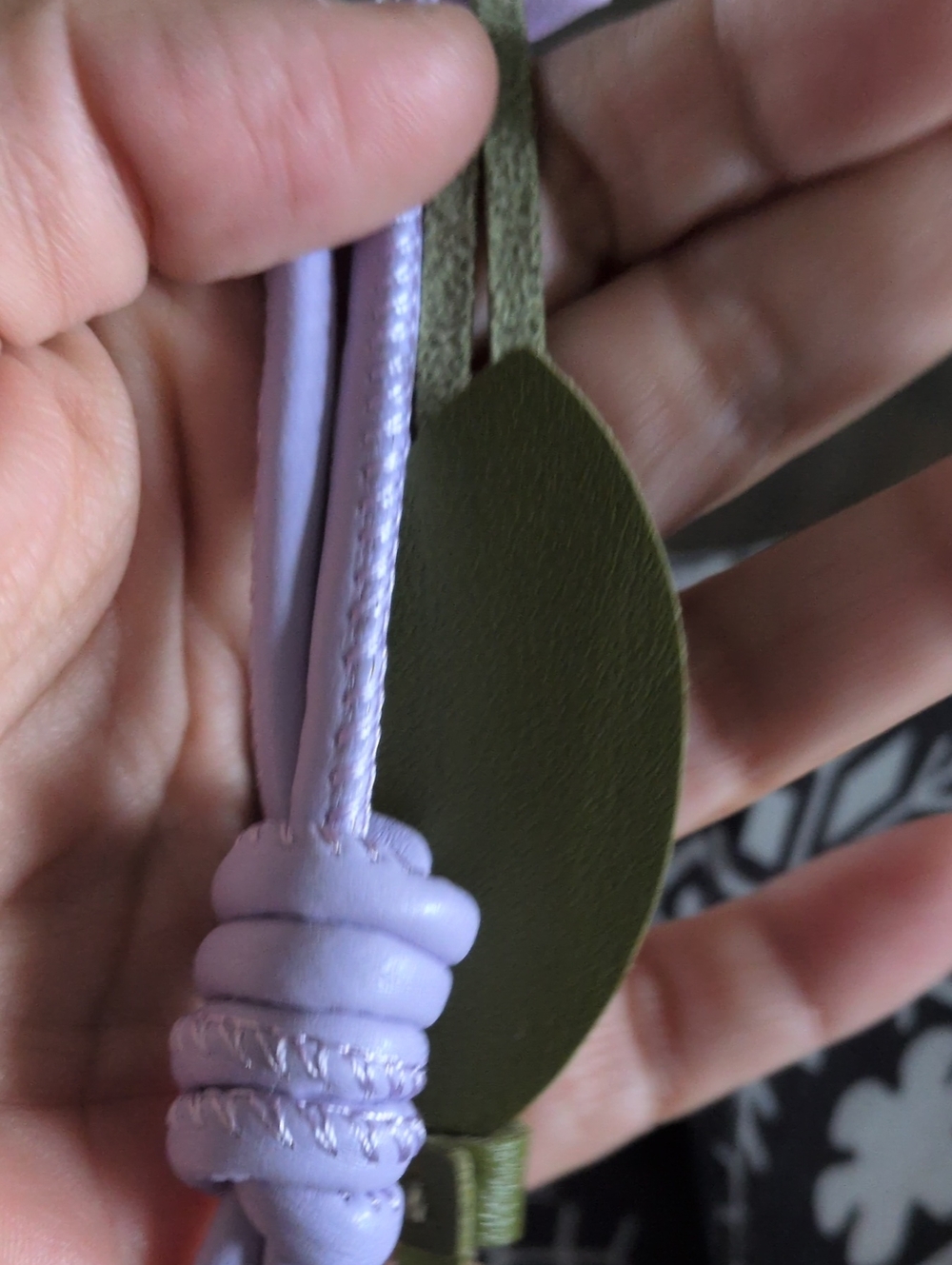 Purple Tulips With Olive Green Leather Leaves Knot Keychain - Picture 3 of 8